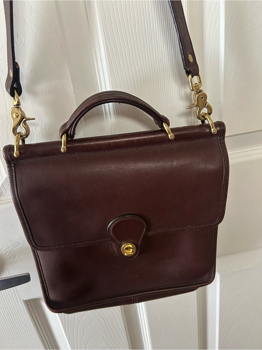 Vintage Coach Willis handbag 9927 in dark mahogany brown. Great condition! - Picture 8 of 16